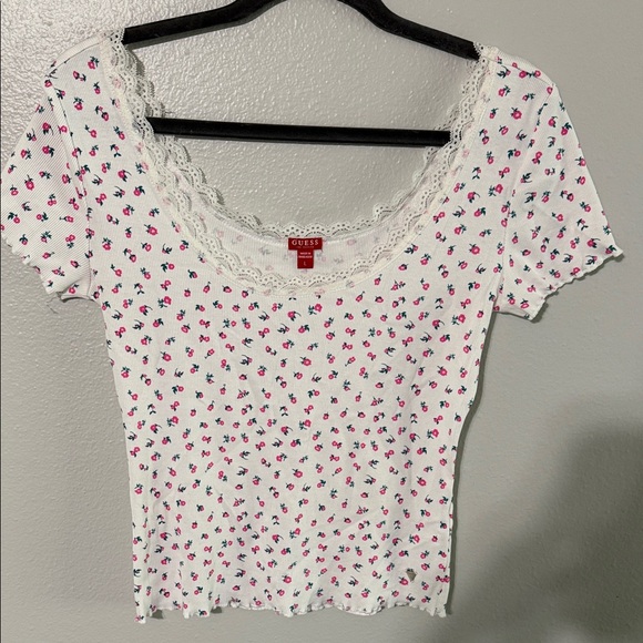 Guess white with pink floral ribbed top - Never Worn 🌸 - Picture 1 of 5